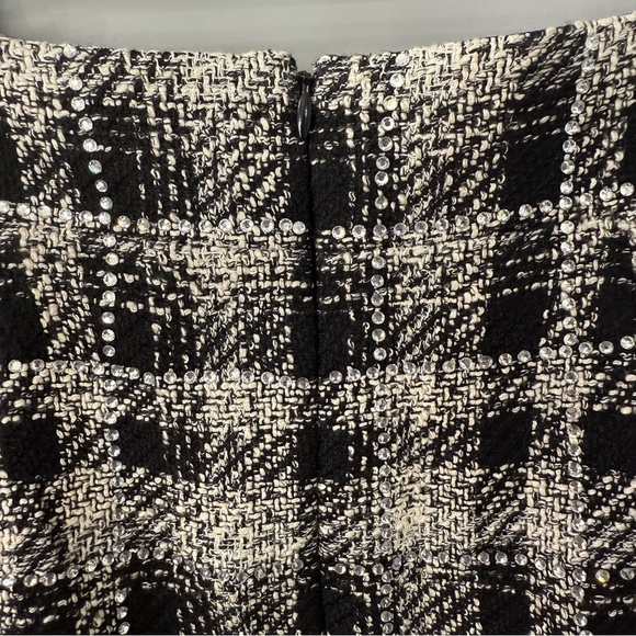 NWOT Veronica Beard Tweed Skirt Arezzo Crystal-embellished Mini
Skirt Size 4 - Picture 8 of 8